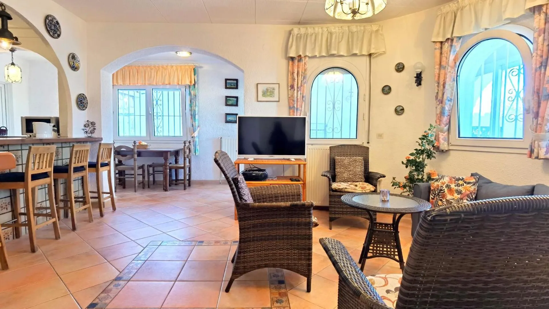 Leon Inmo Casa Nagore - 10074 Empuriabrava İspanya